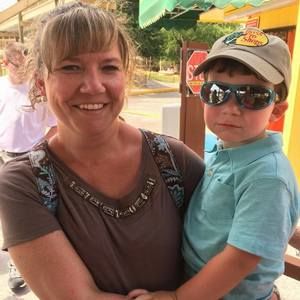 Meet your Posher, Jennifer